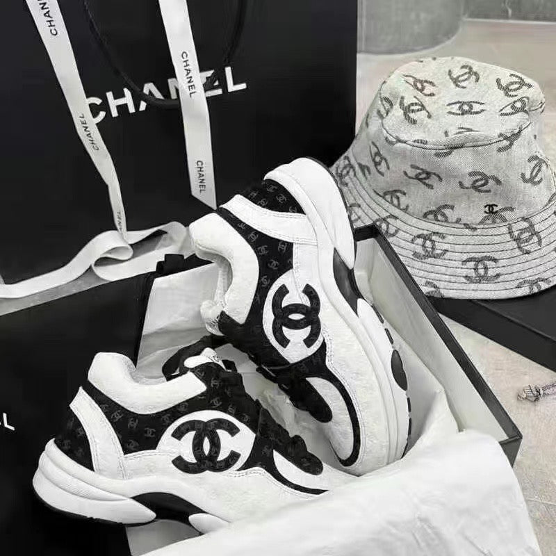 CC Black/White Sneakers