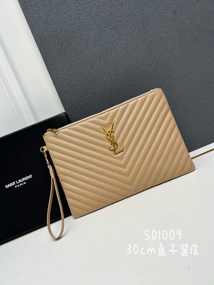 Clutch Saint bag