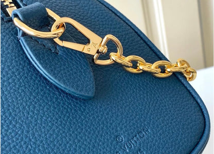 Pretty Blu Bag